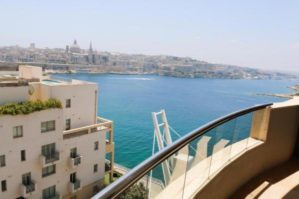 Albergue The Seafront Tower Sliema Exterior foto